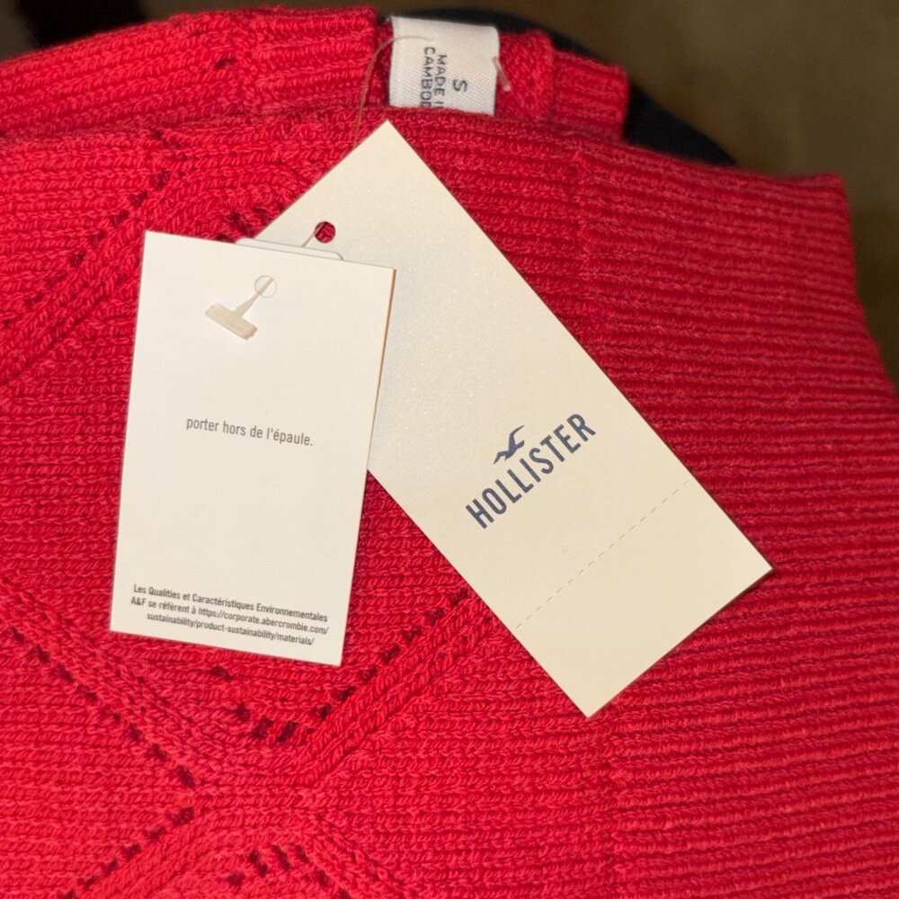 Hollister Heart Print Off the Shoulder Sweater - Red NWT - Picture 6 of 6